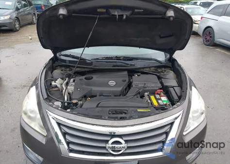 2013 Nissan Altima 2.5 S z USA, uszkodzony, nr VIN 1N4AL3AP9DC916646